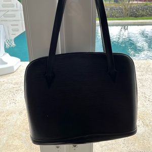 LV epi leather black.